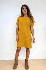 Cargar imagen en el visor de la galería, Vestido mostaza manga corta

